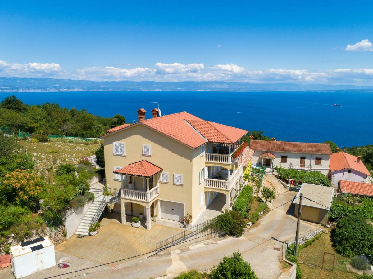 Apartman En Mošćenička Draga Exterior foto
